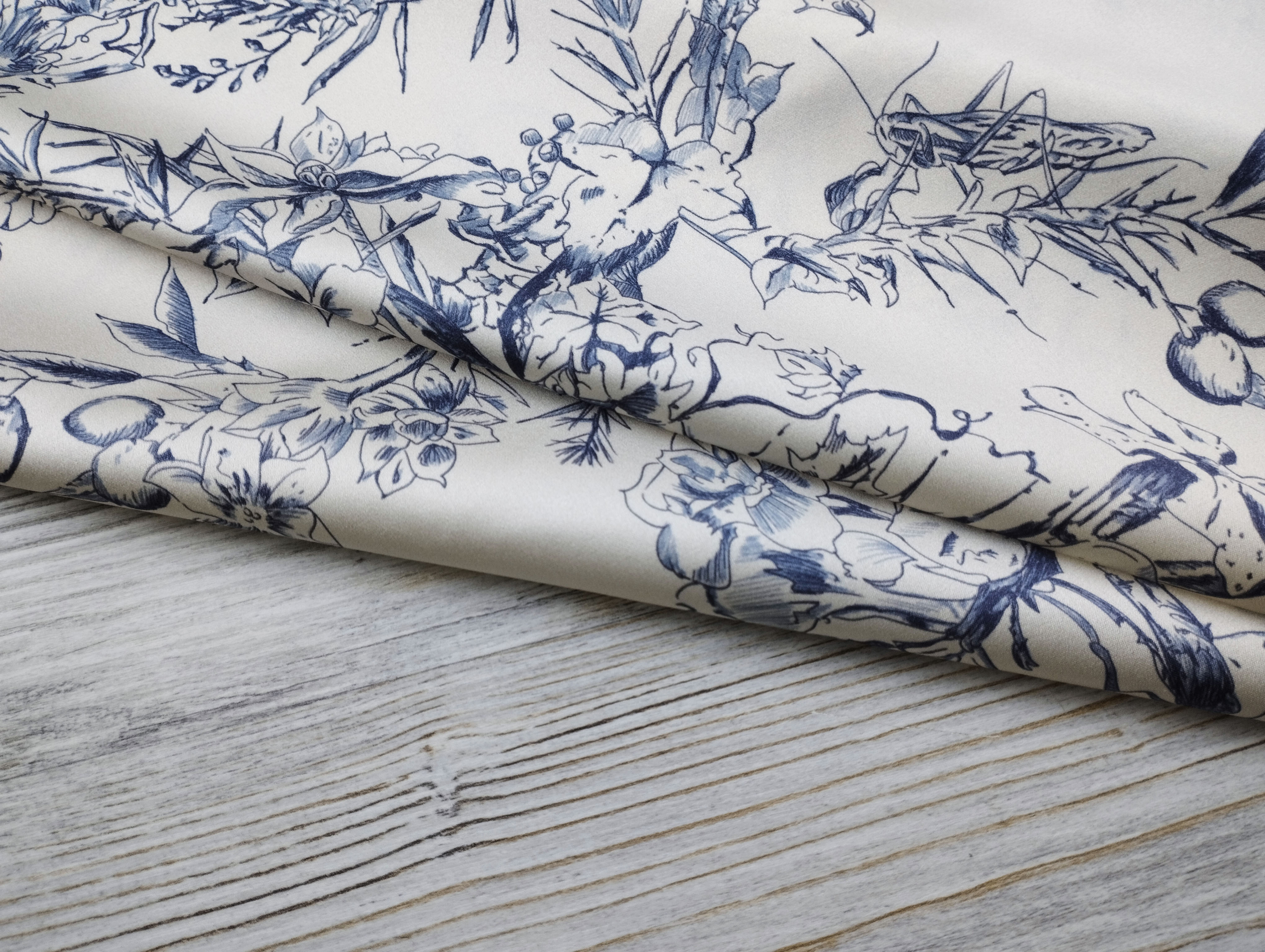 Ткань Шёлк  42588 4